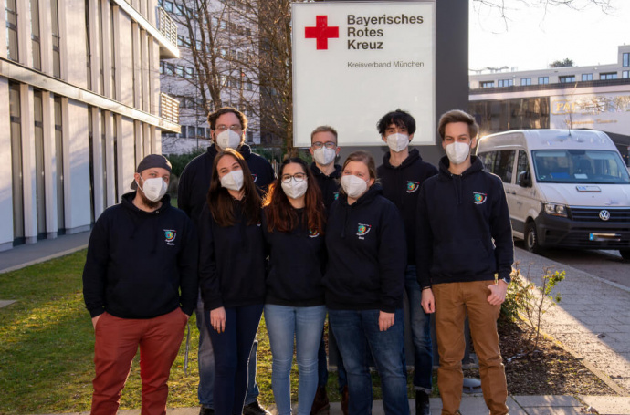 Mitglieder des Kreisausschusses v.l.n.r. Thomas Sieber, Michael Kirchmeyer, Laura Olavydez, Rosa Sposito, Moritz Oberwallner, Michaela Sieber, Dominik Hošek und Julian Nickel (Foto: JRK/Julian Nickel)